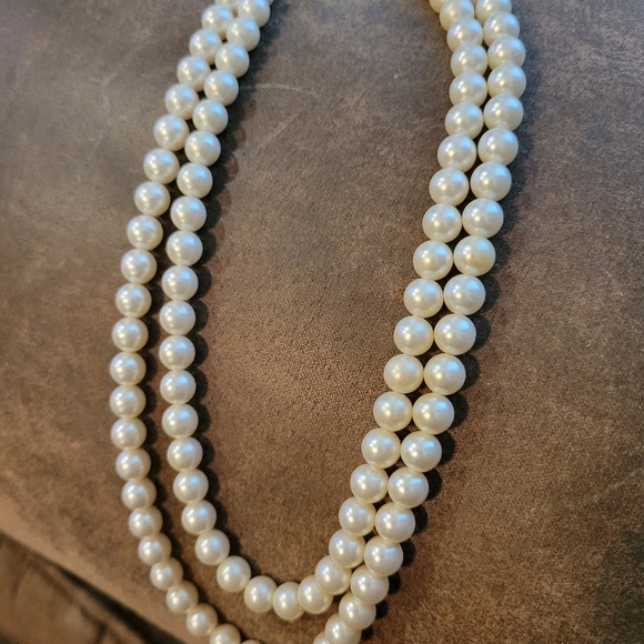 Pearl necklace - Picture 2 of 2
